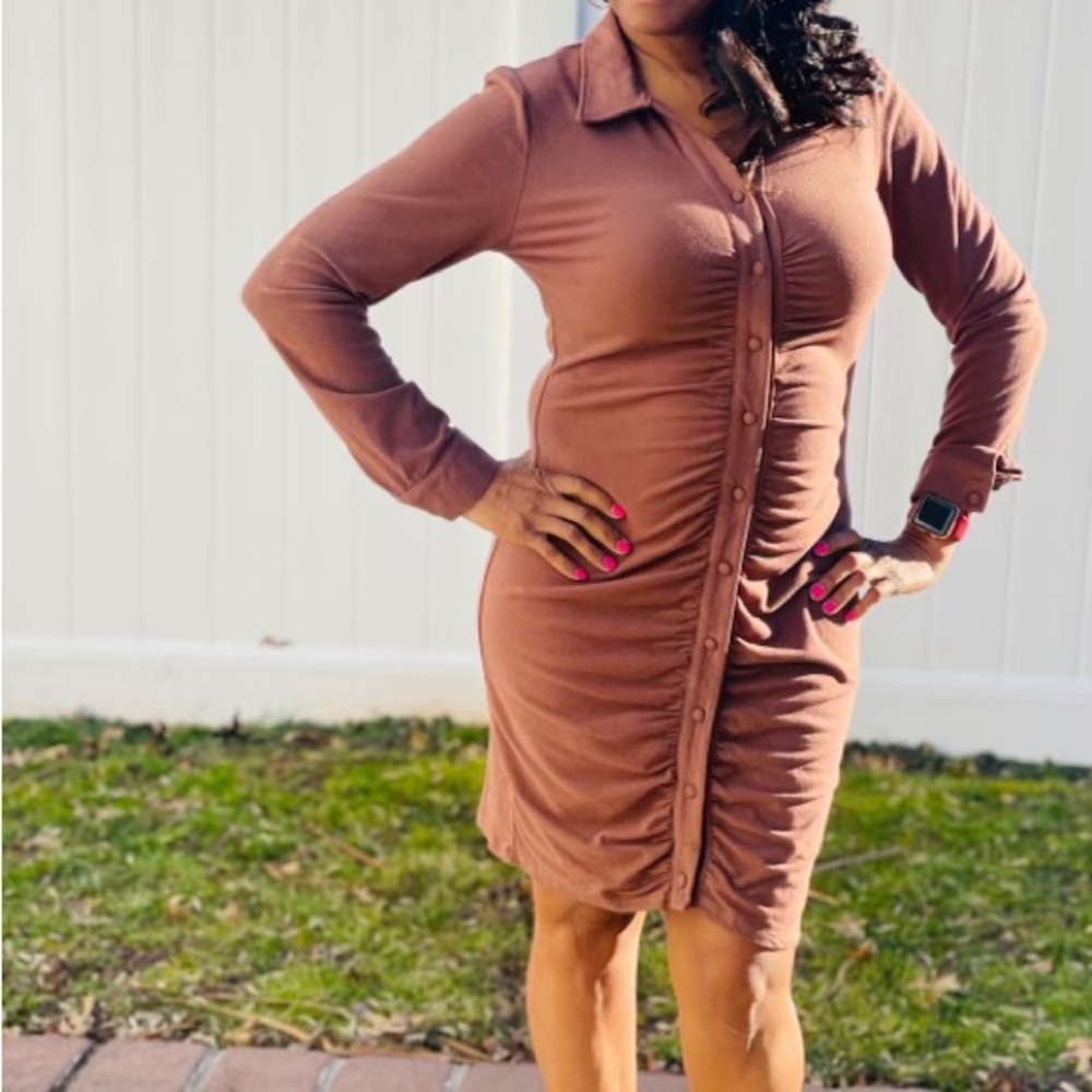 #58 Kelli Ruched Button Down Dress - Mocha - Picture 2 of 2